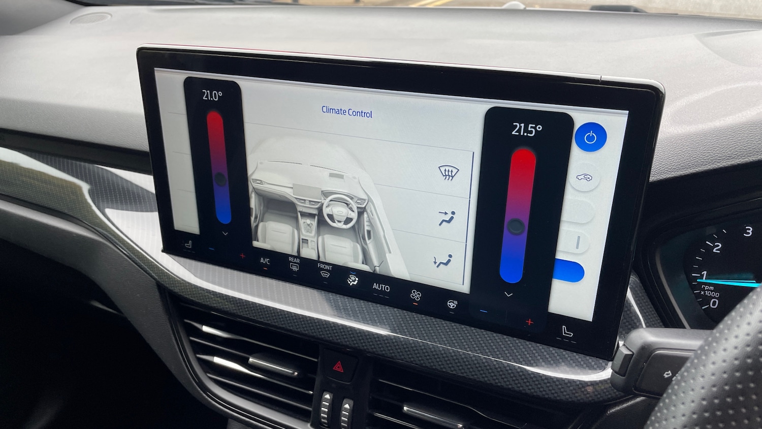 Used Ford Focus 2023 for sale - 76069586: Photo 25