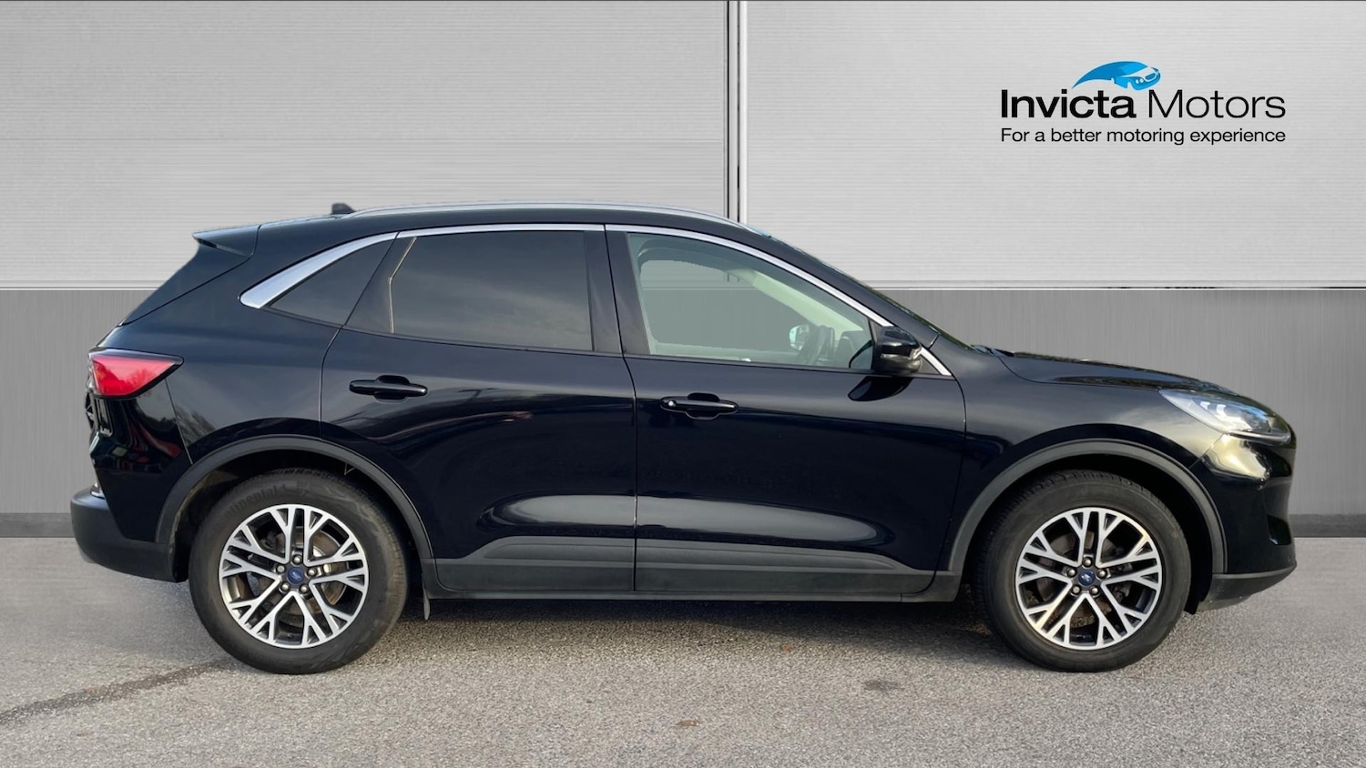 Used Ford Kuga 2021 for sale - 77264322: Photo 2