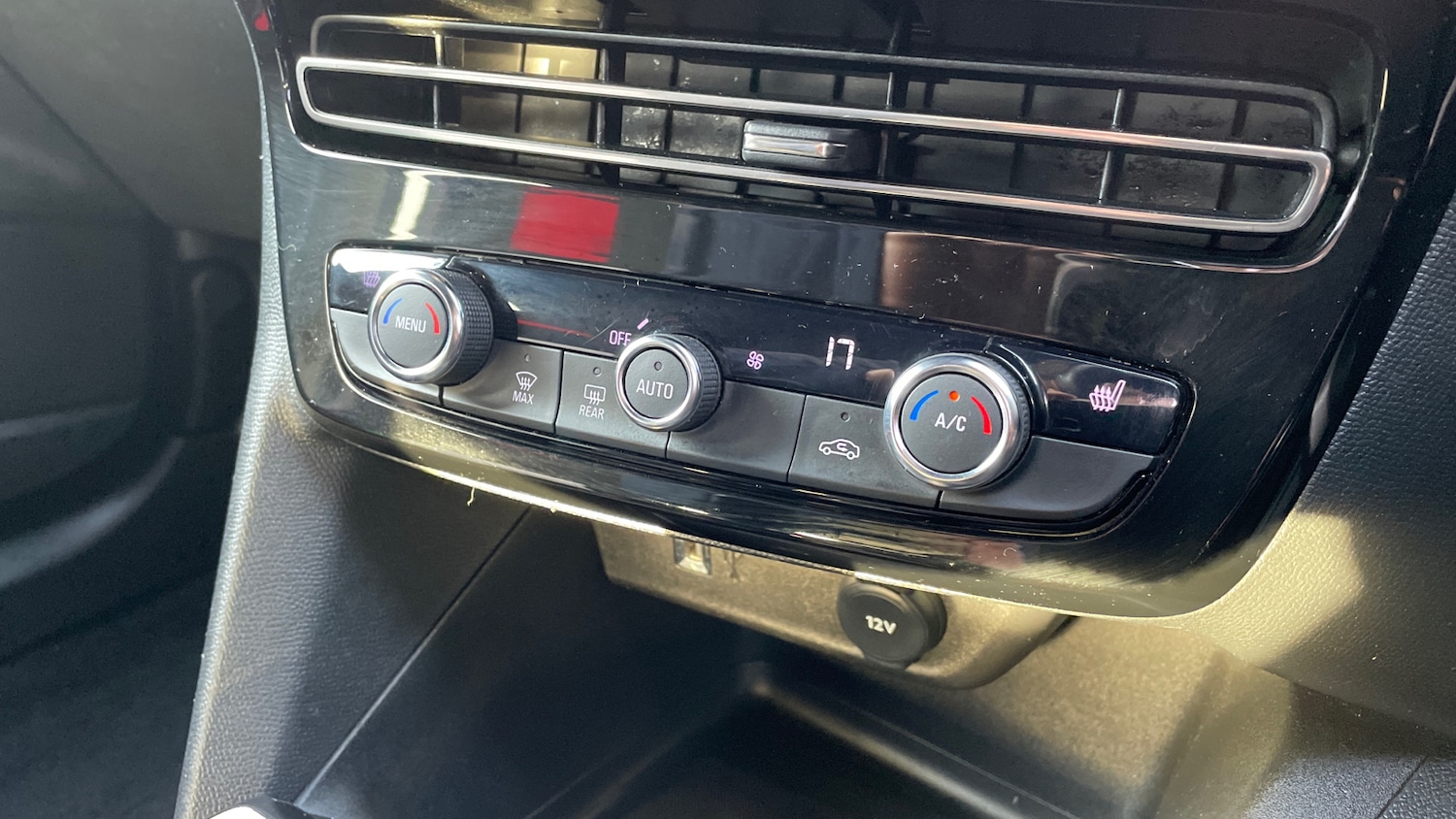 Used Vauxhall Mokka 2023 for sale - 76836820: Photo 22