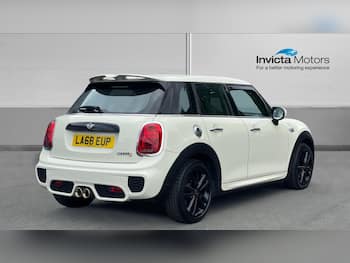 Used MINI Hatch 2019 for sale - 79668573: Photo