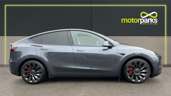Used Tesla Model Y 2023 for sale - 76267633: Photo 2