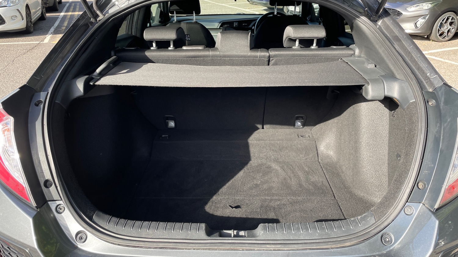 Used Honda Civic 2018 for sale - 75913352: Photo 15