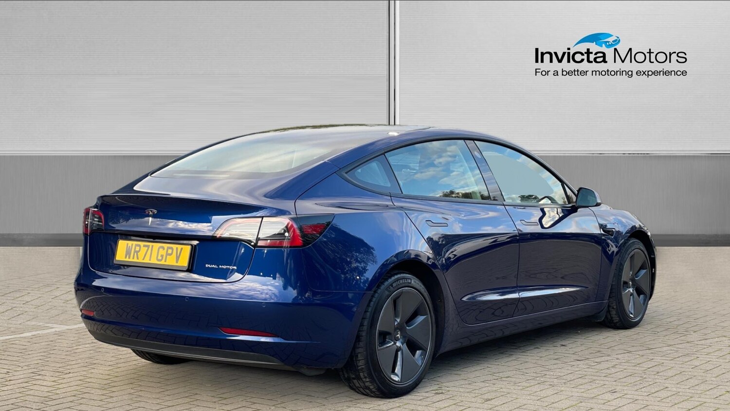 Used Tesla Model 3 2021 for sale - 76387069: Photo 3