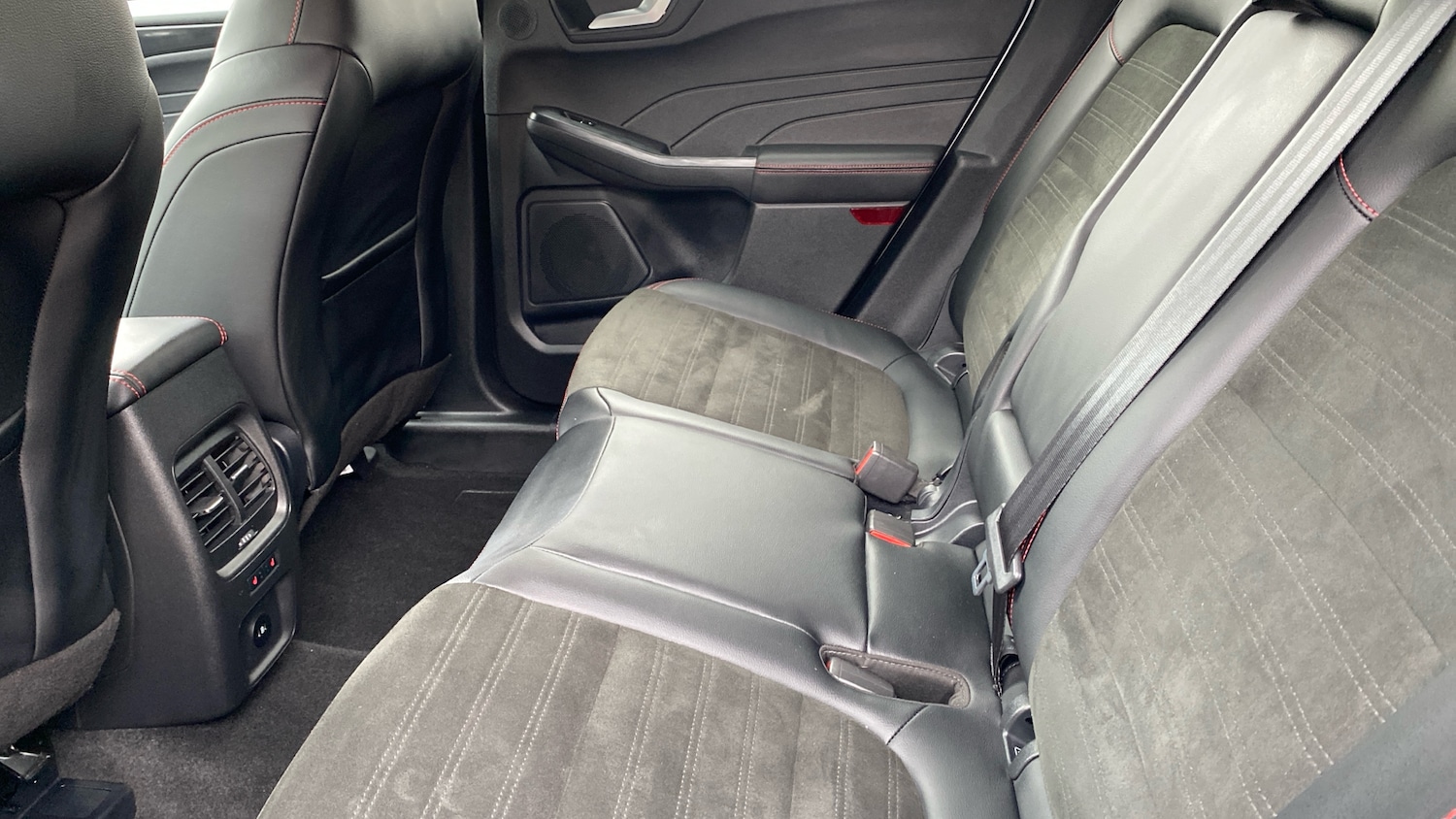 Used Ford Kuga 2023 for sale - 76198028: Photo 14