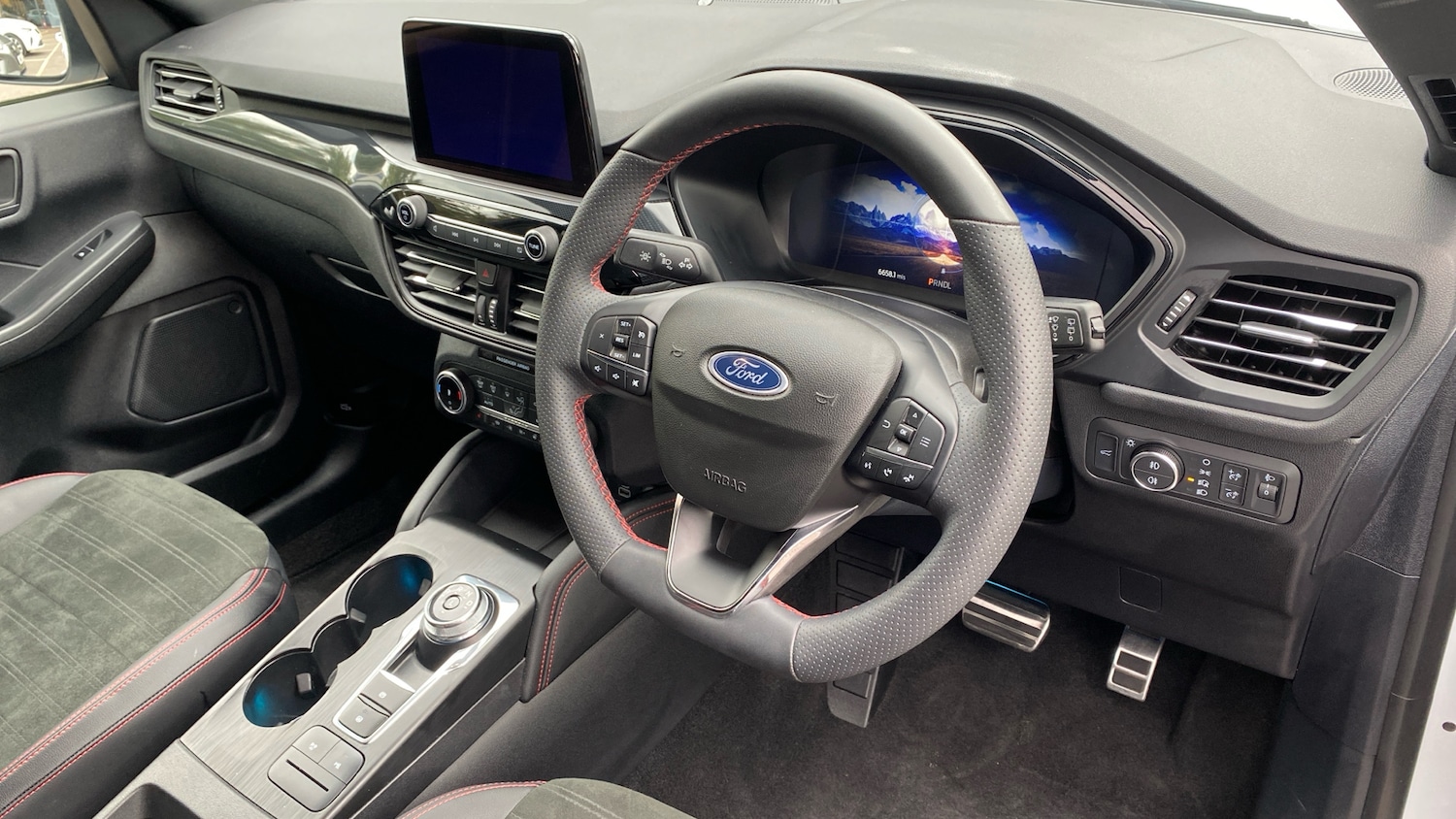 Used Ford Kuga 2023 for sale - 76198028: Photo 9