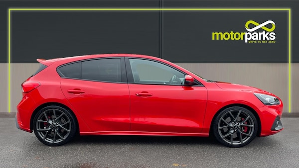 Used Ford Focus 2020 for sale - 76106992: Photo 2