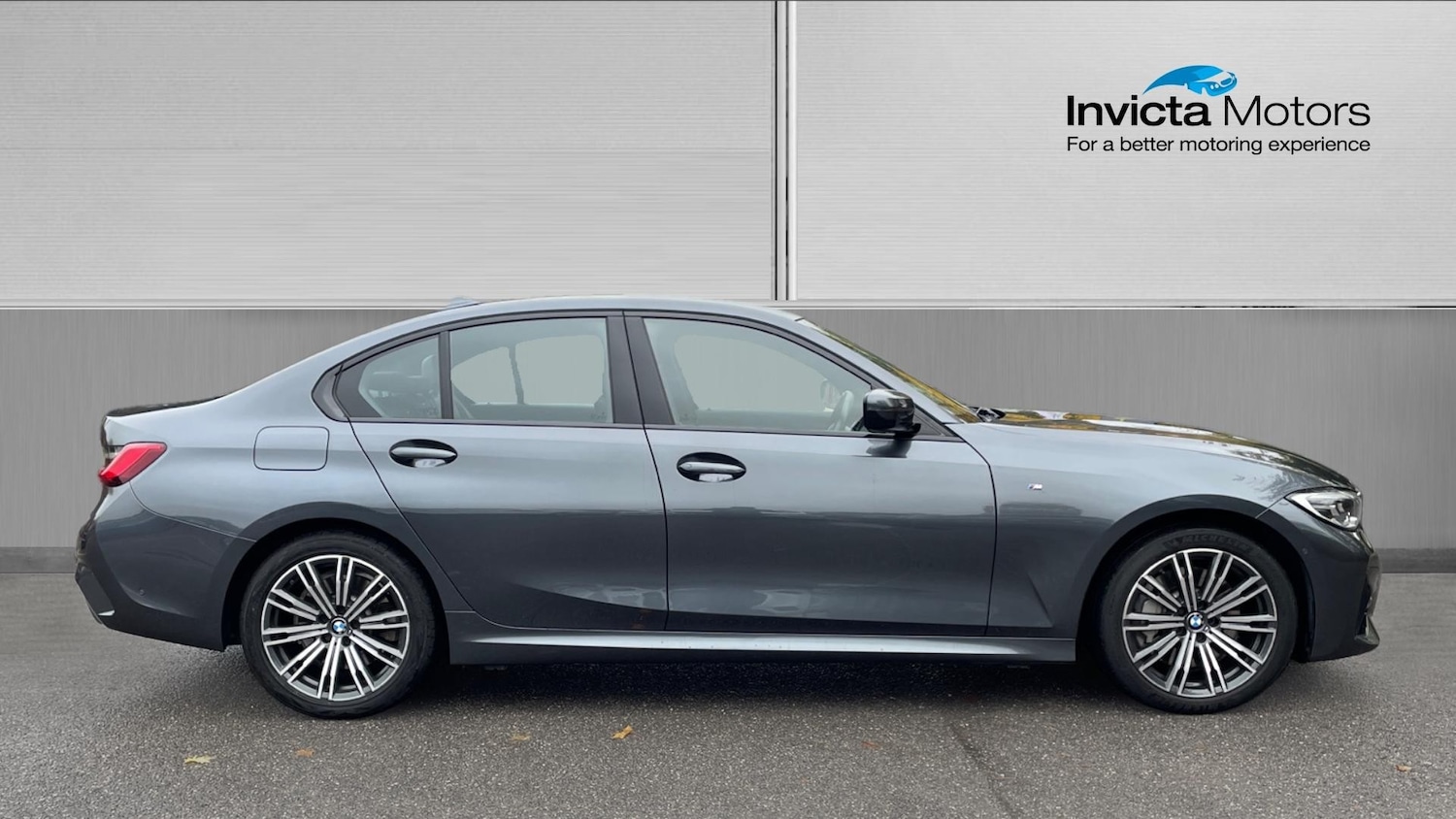 Used BMW 3 Series 2021 for sale - 76224901: Photo 2