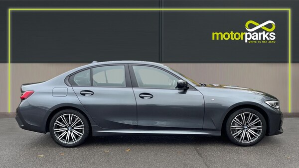 Used BMW 3 Series 2021 for sale - 76224901: Photo 2