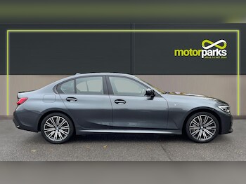 Used BMW 3 Series 2021 for sale - 76224901: Photo