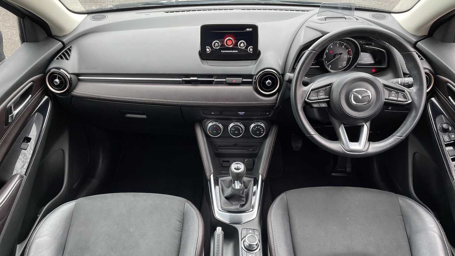 Used Mazda Mazda2 for sale - 77807262: Photo 11