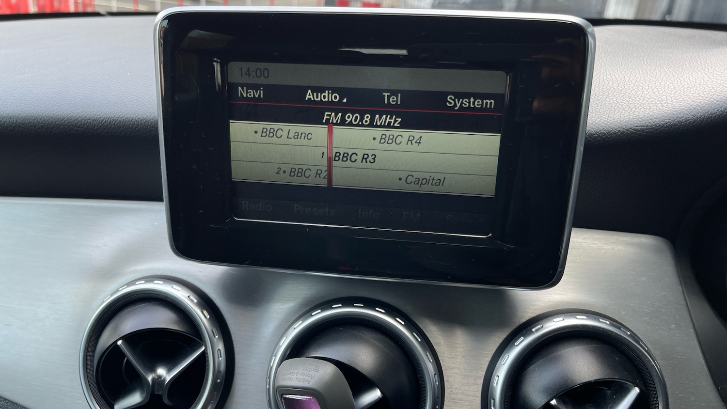 Used Mercedes-Benz GLA 2015 for sale - 77329045: Photo 24