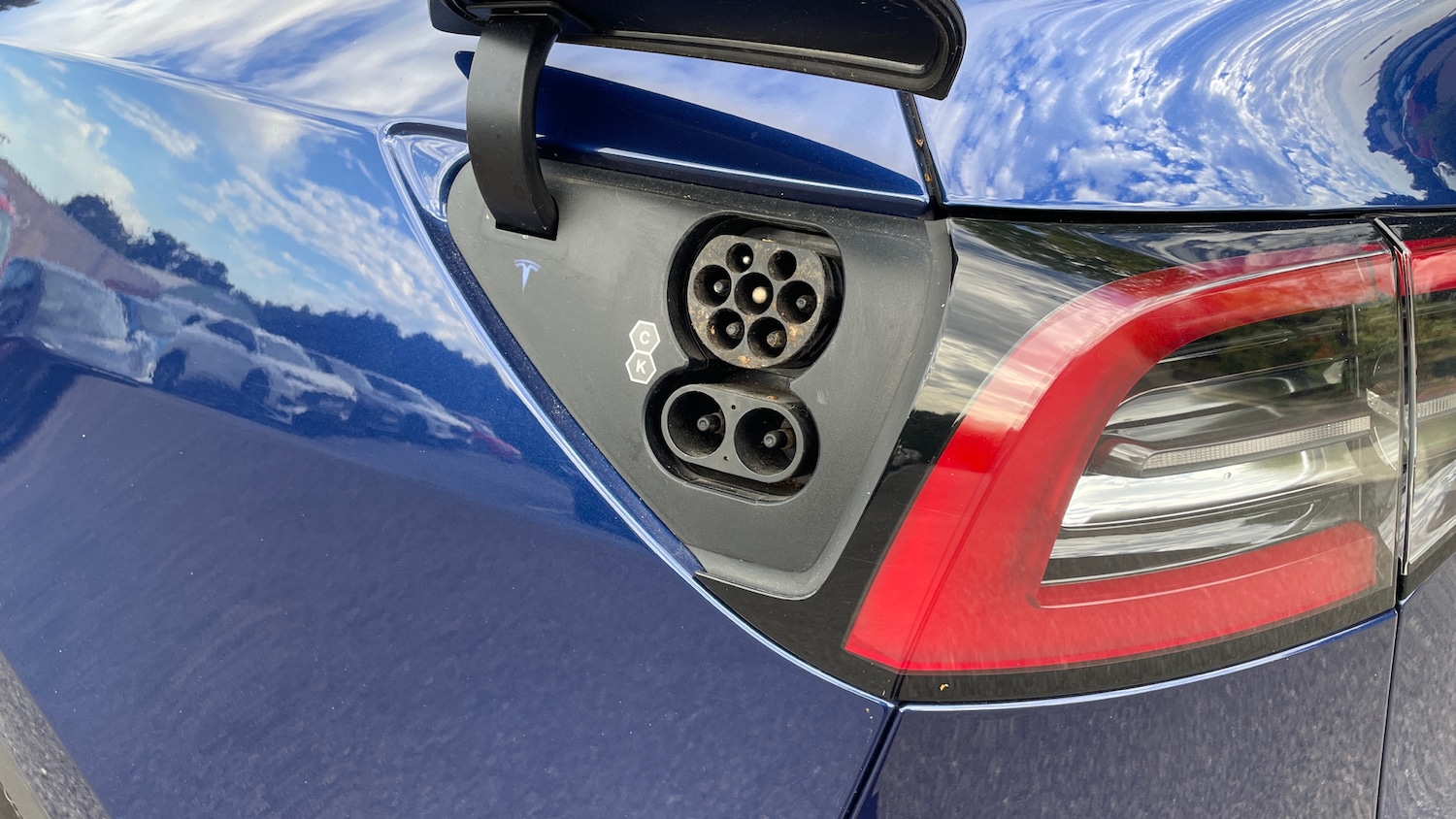 Used Tesla Model Y 2023 for sale - 75428858: Photo 21