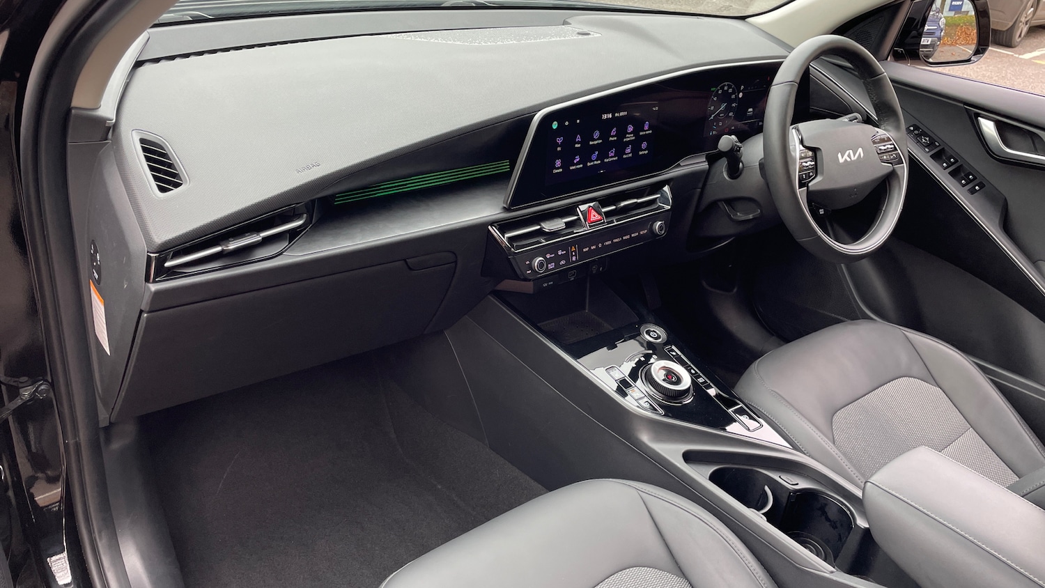 Used Kia Niro 2023 for sale - 76482815: Photo 10