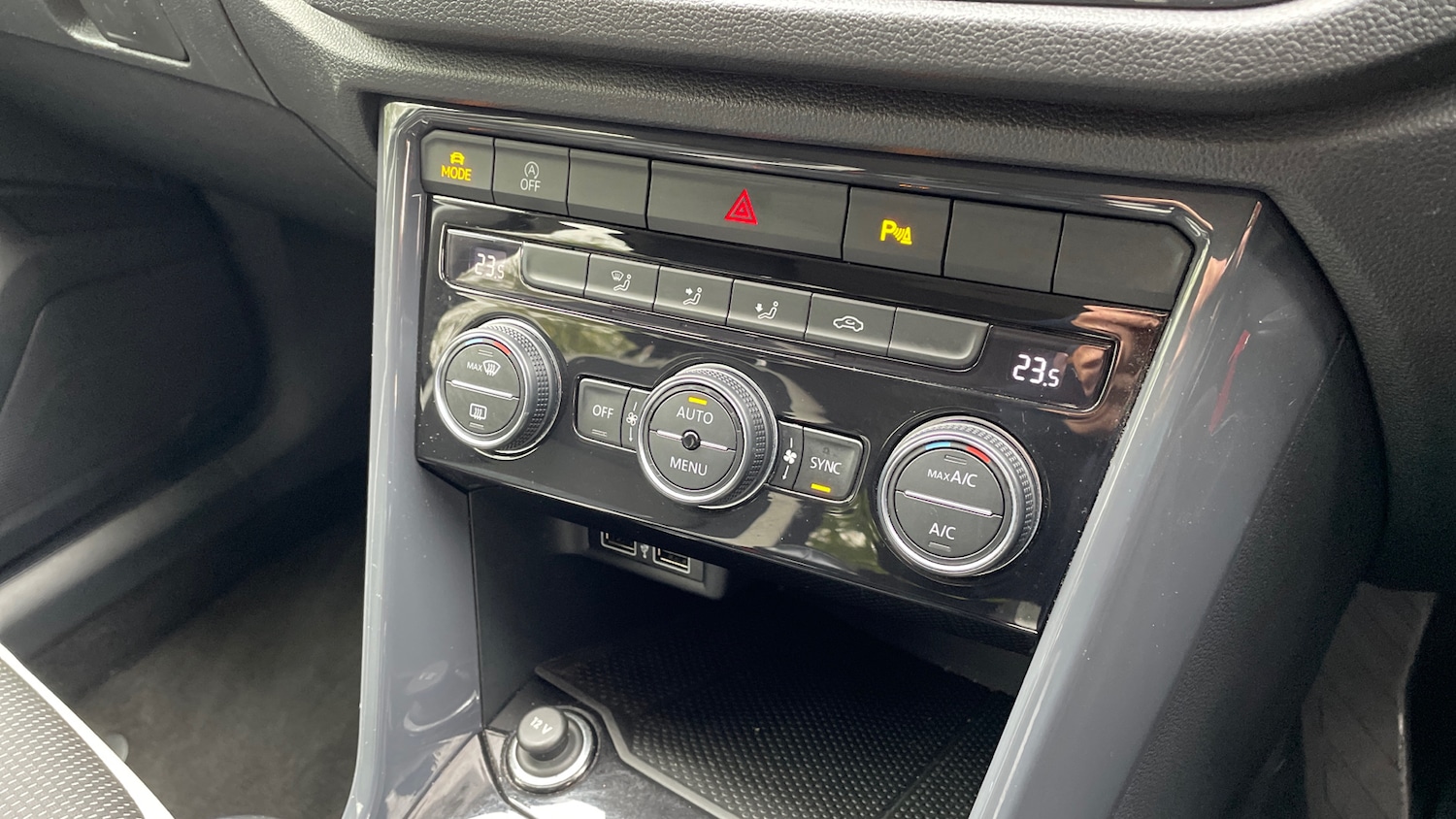 Used Volkswagen T-Roc 2019 for sale - 76257905: Photo 23