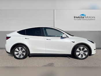Used Tesla Model Y 2022 for sale - 76583133: Photo