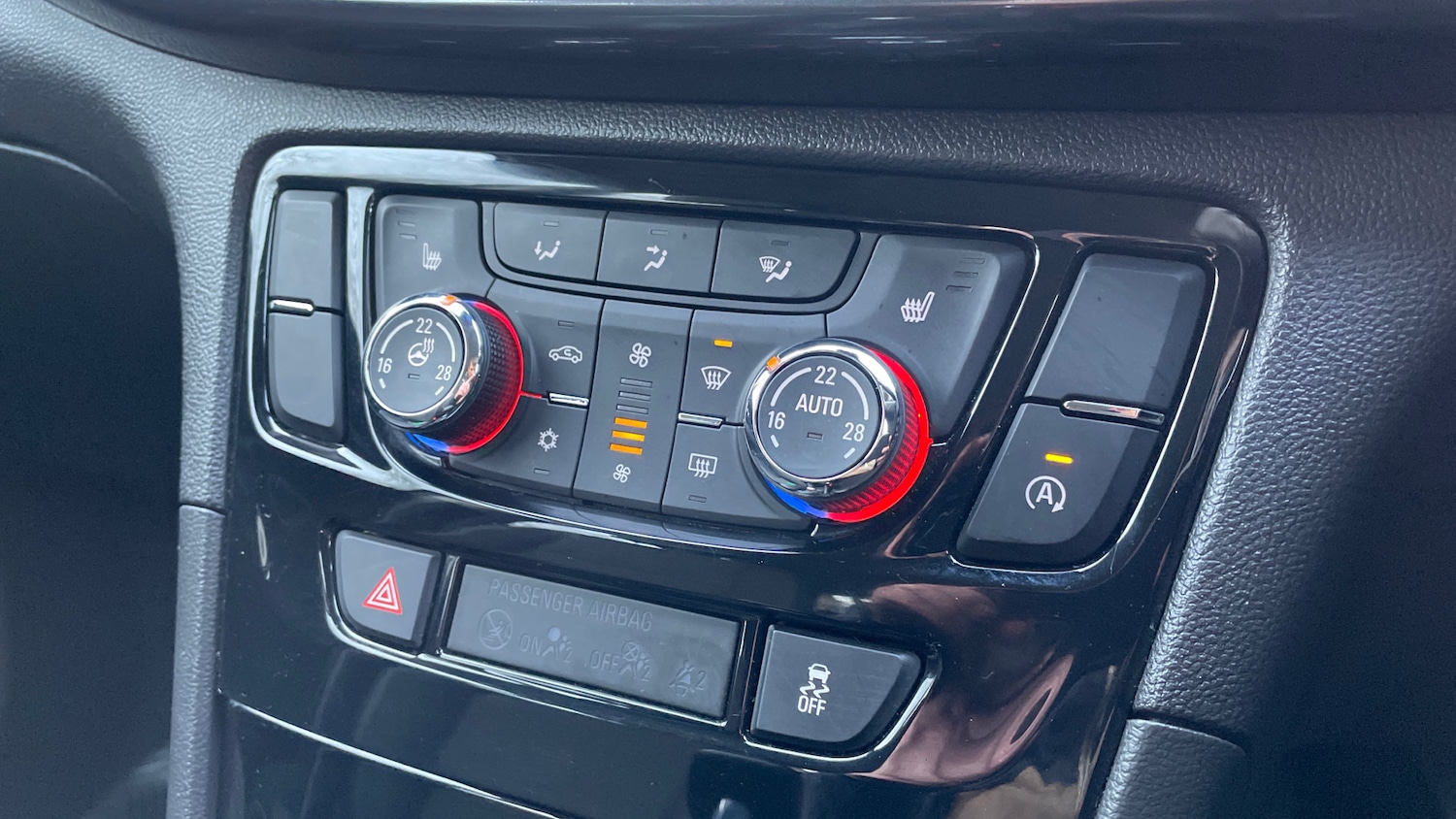 Used Vauxhall Mokka X 2019 for sale - 76643231: Photo 23