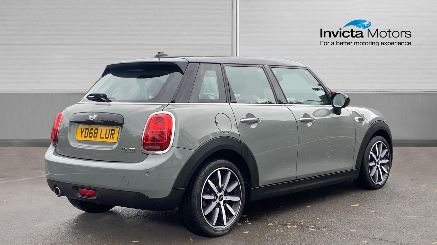 Used MINI Hatch 2018 for sale - 76741027: Photo 3