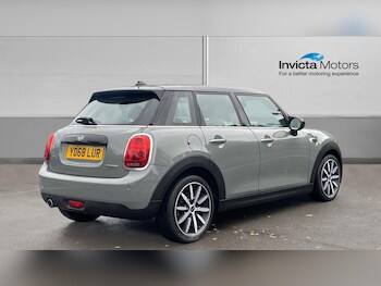 Used MINI Hatch 2018 for sale - 76741027: Photo