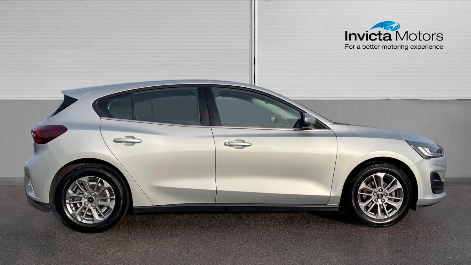 Used Ford Focus 2023 for sale - 77385100: Photo 2