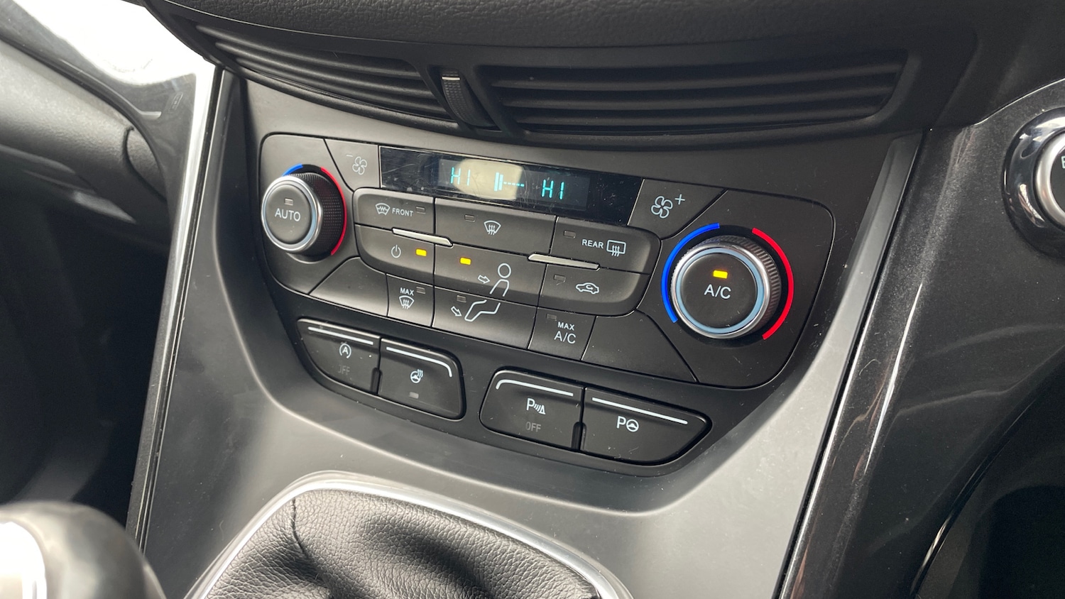 Used Ford Kuga 2019 for sale - 76924242: Photo 24