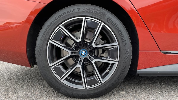 Used BMW i4 2024 for sale - 75491338: Photo 19