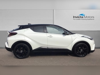 Used Toyota C-HR 2018 for sale - 79346525: Photo