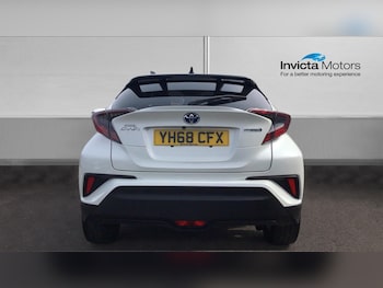 Used Toyota C-HR 2018 for sale - 79346525: Photo