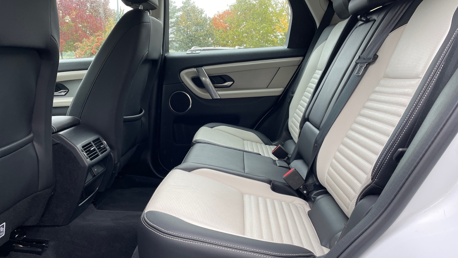 Used Land Rover Discovery Sport 2023 for sale - 76164888: Photo 14