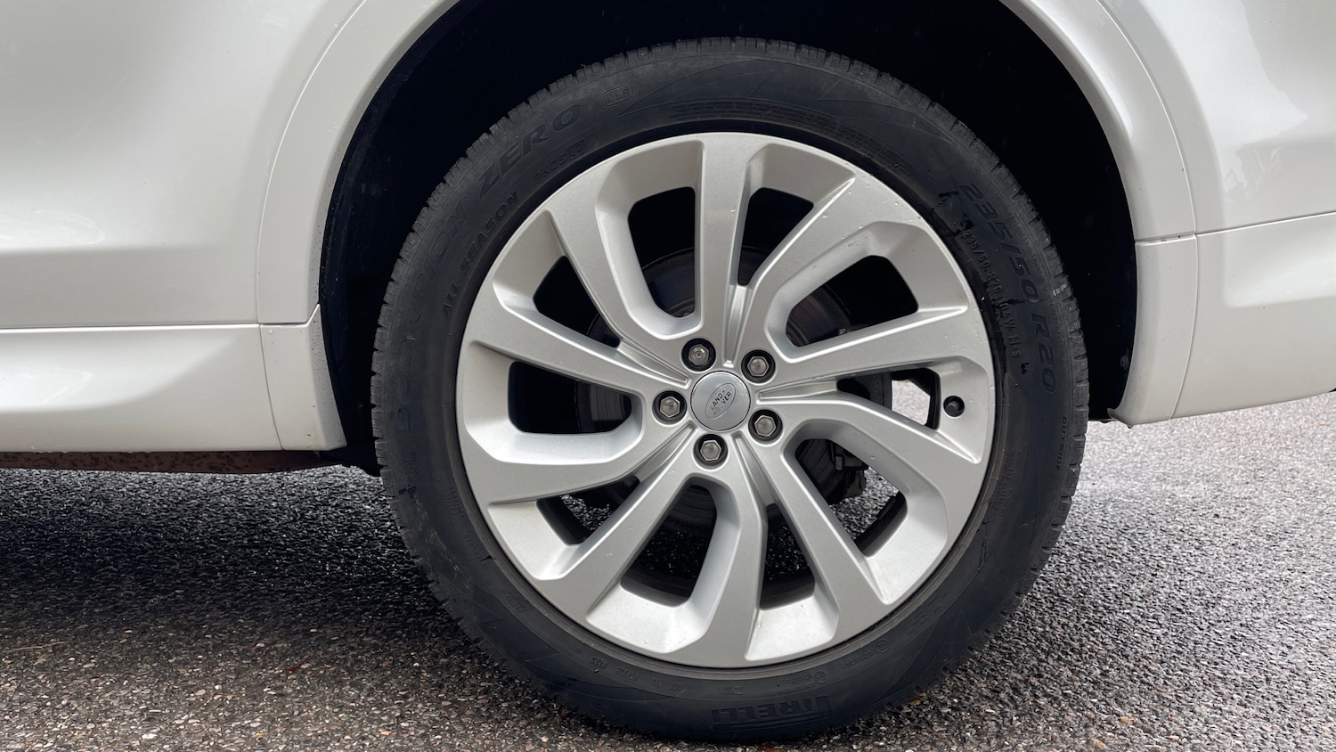 Used Land Rover Discovery Sport 2023 for sale - 76164888: Photo 18