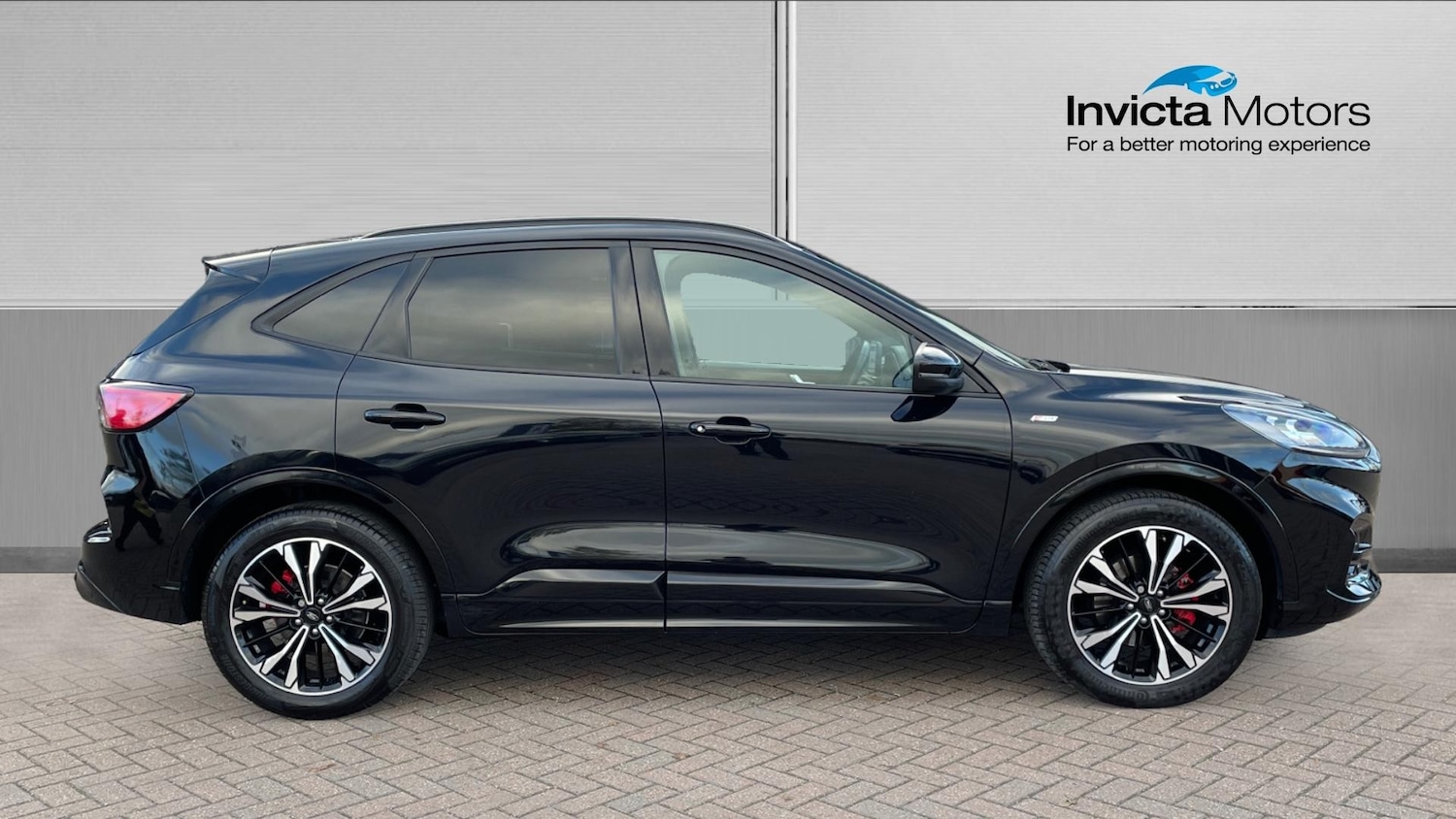 Used Ford Kuga 2022 for sale - 77610428: Photo 2