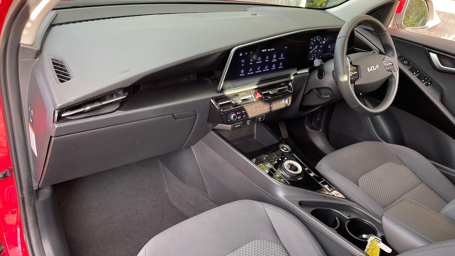 Used Kia Niro 2023 for sale - 76387068: Photo 10