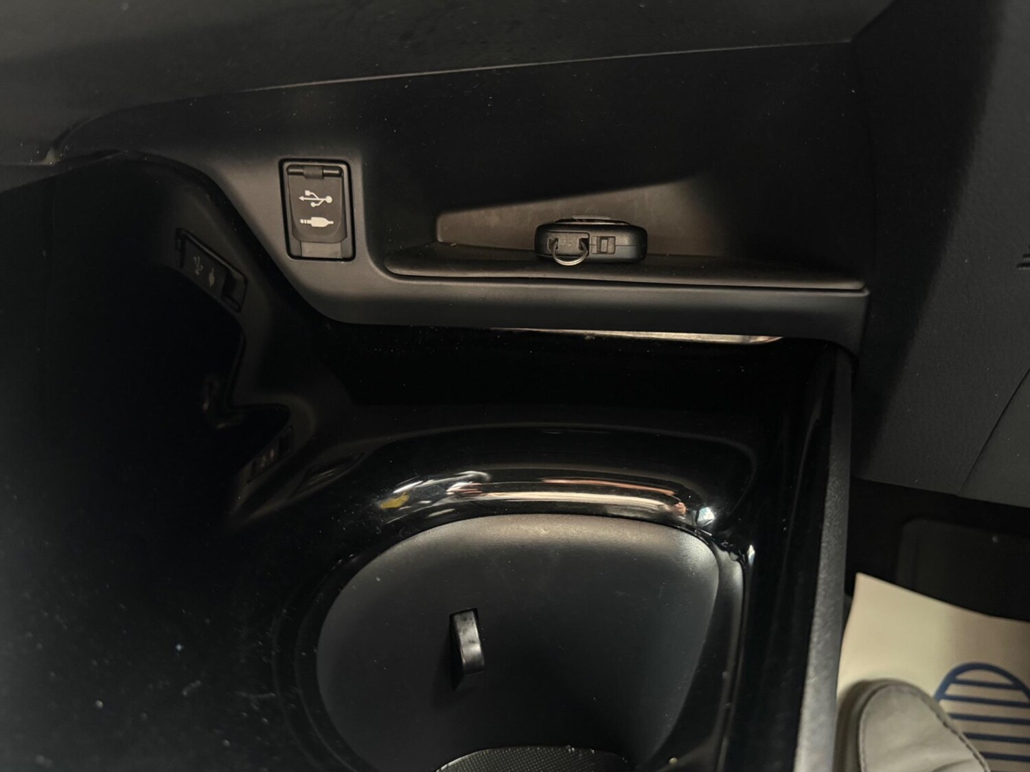 Vehicle 44