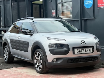 Used Citroen C4 Cactus 2017 for sale - 75647125: Photo