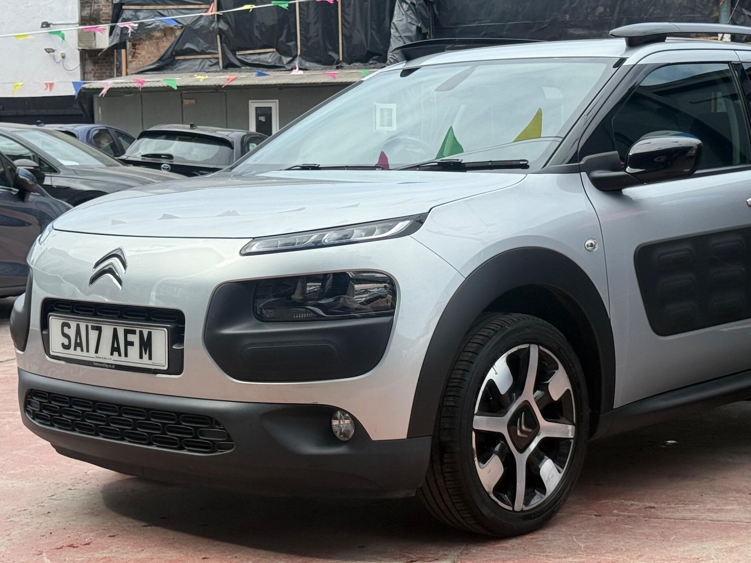 Vehicle 28