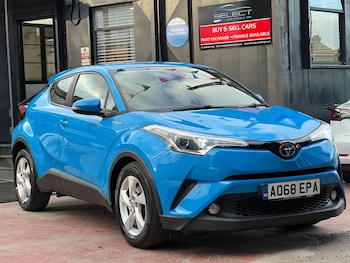 Used Toyota C-HR 2018 for sale - 75657458: Photo