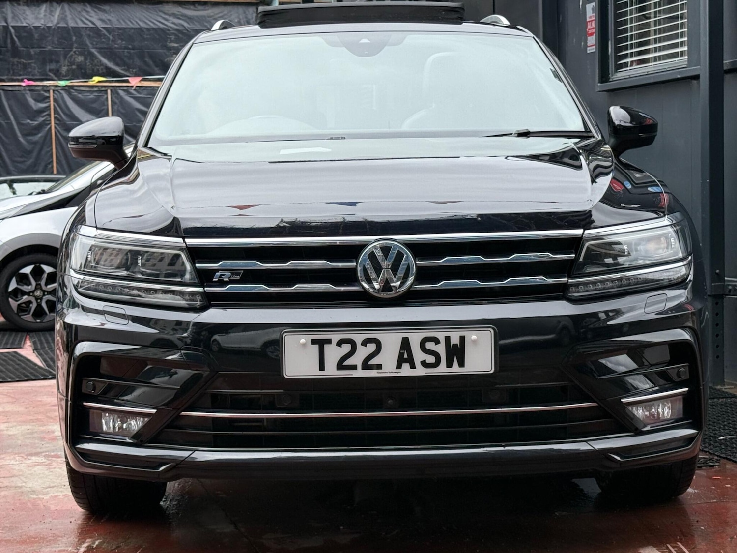 Vehicle 29