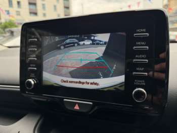 Used Toyota Yaris 2021 for sale - 75186086: Photo