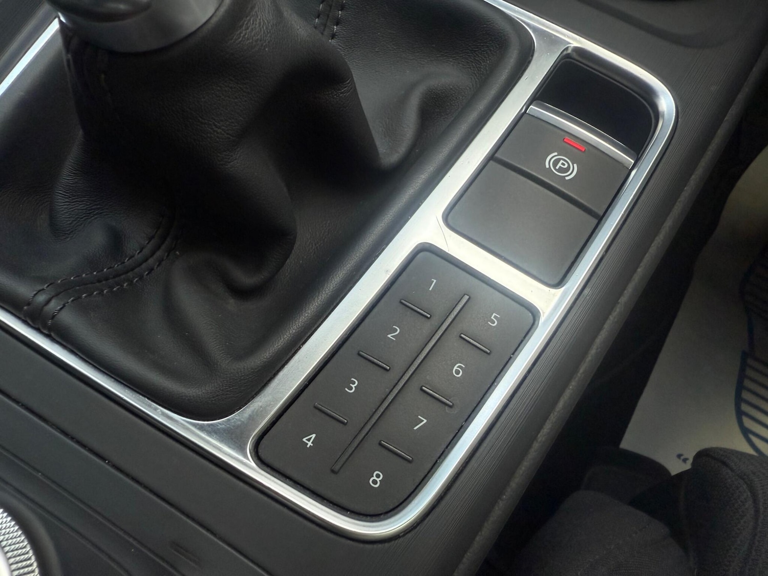 Vehicle 44