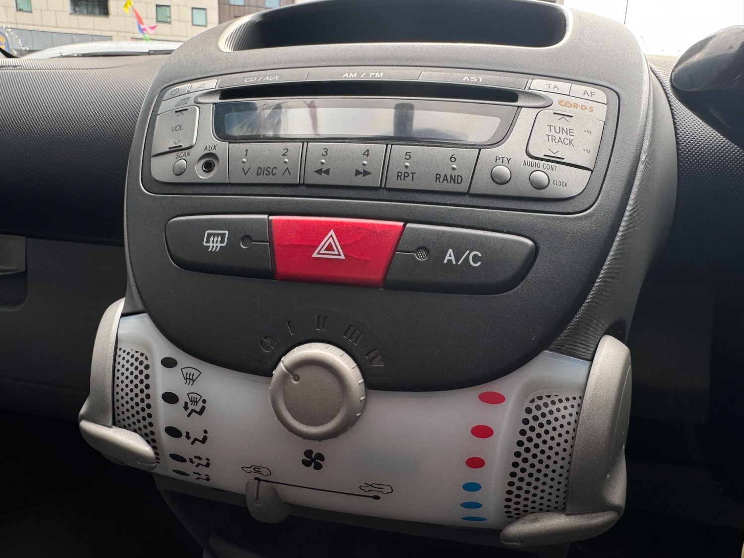 Vehicle 29