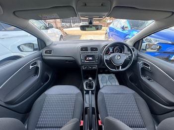 Used Volkswagen Polo 2017 for sale - 75291481: Photo
