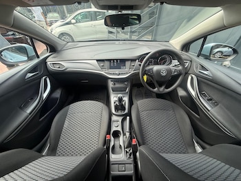 Used Vauxhall Astra 2018 for sale - 75431507: Photo
