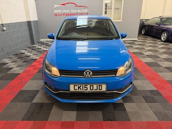 Used Volkswagen Polo 2015 for sale - 79874157: Photo