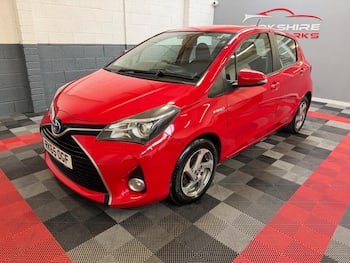 Used Toyota Yaris 2015 for sale - 79873851: Photo