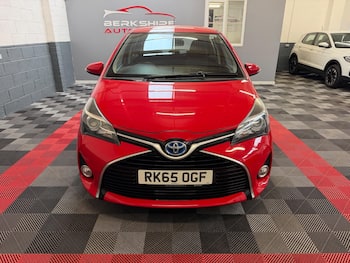 Used Toyota Yaris 2015 for sale - 79873851: Photo