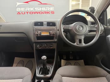 Used Volkswagen Polo 2010 for sale - 79874558: Photo