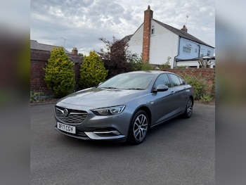 Used Vauxhall Insignia 2017 for sale - 79359922: Photo