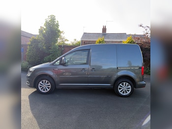 Used Volkswagen Caddy 2018 for sale - 79451790: Photo