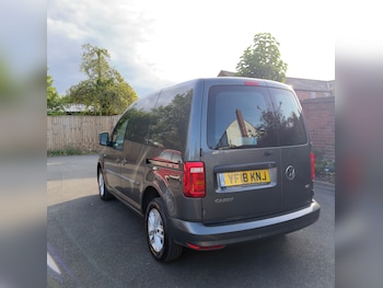 Used Volkswagen Caddy 2018 for sale - 79451790: Photo