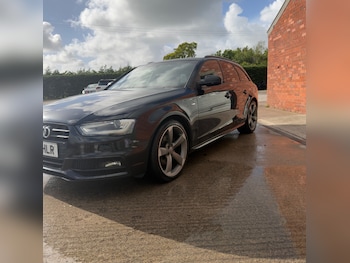Used Audi A4 2014 for sale - 78660167: Photo
