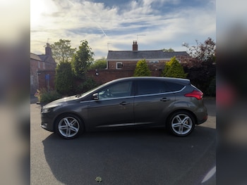 Used Ford Focus 2015 for sale - 78965196: Photo
